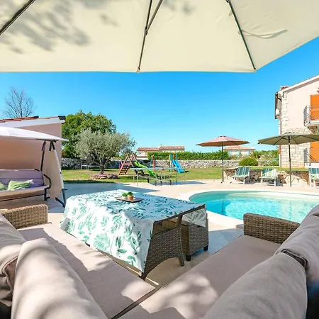 In - Istrien 52055 Villa