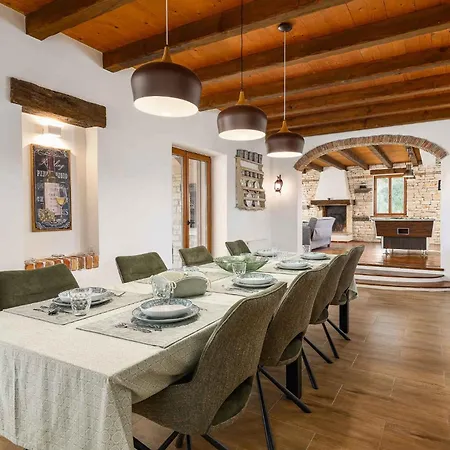 In - Istrien 52055 Villa