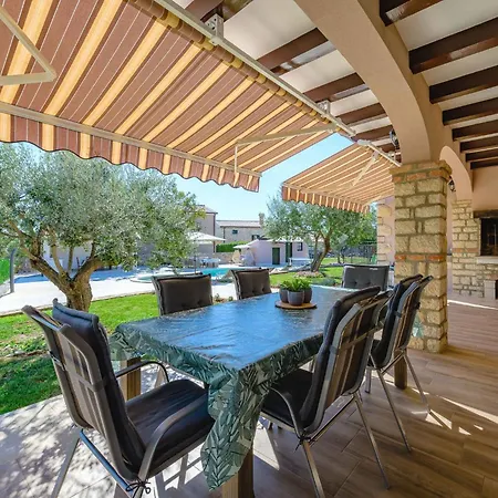 Villa In - Istrien 52055 Radetići